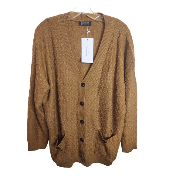 BloomChic Plain Pointelle Knit Geometric Crochet Pocket Button Front Cardigan 2X - Picture 2 of 7